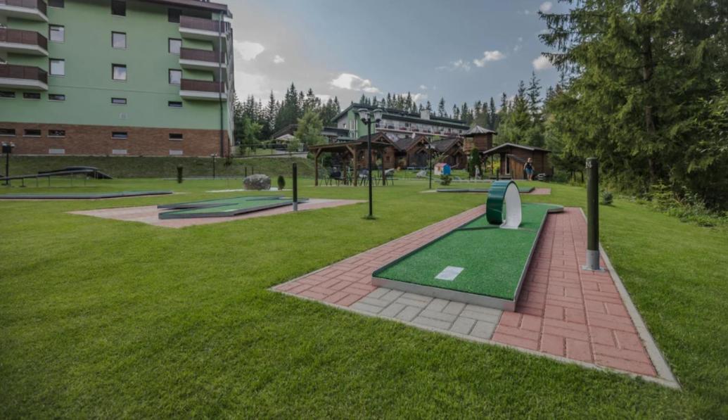 Hotel Nezabudka タトランスカー・シュトゥルバ エクステリア 写真