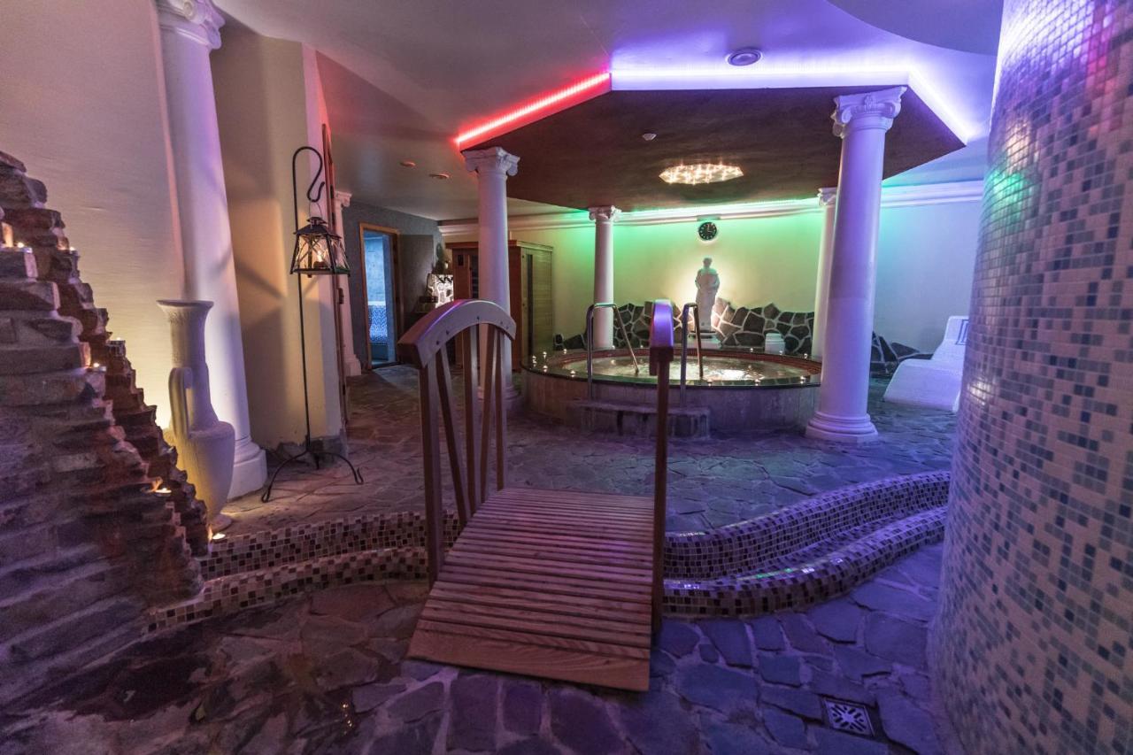 Hotel Nezabudka タトランスカー・シュトゥルバ エクステリア 写真